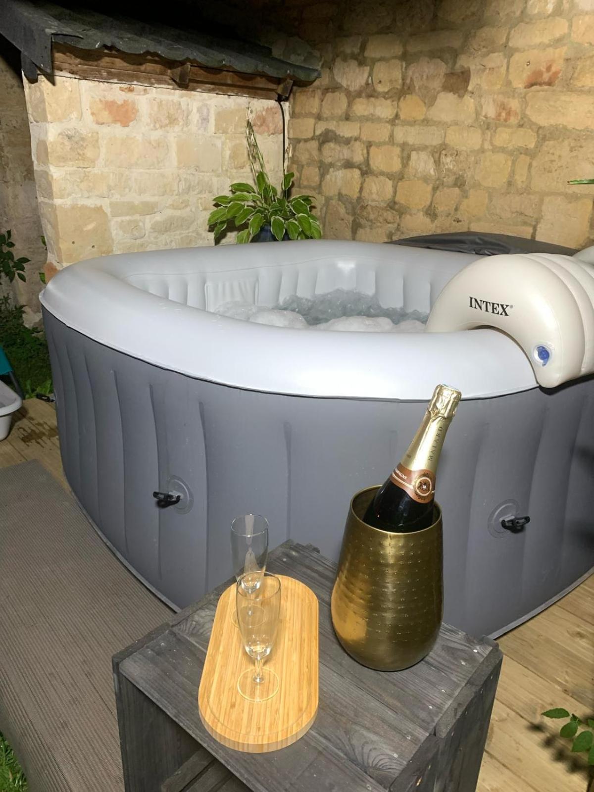 Bulles Et Belle Etoile Spa Proche De Caen Sainte-Croix-Grand-Tonne エクステリア 写真